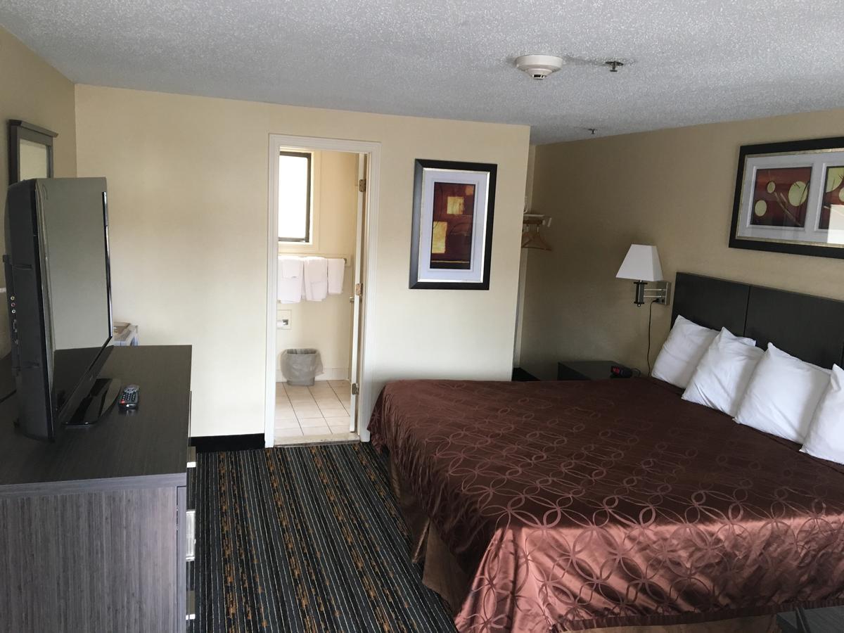 Whitney Inn & Suites Hamden Exterior foto